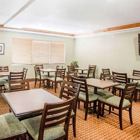 Quality Inn & Suites Denver International Airport Luaran gambar