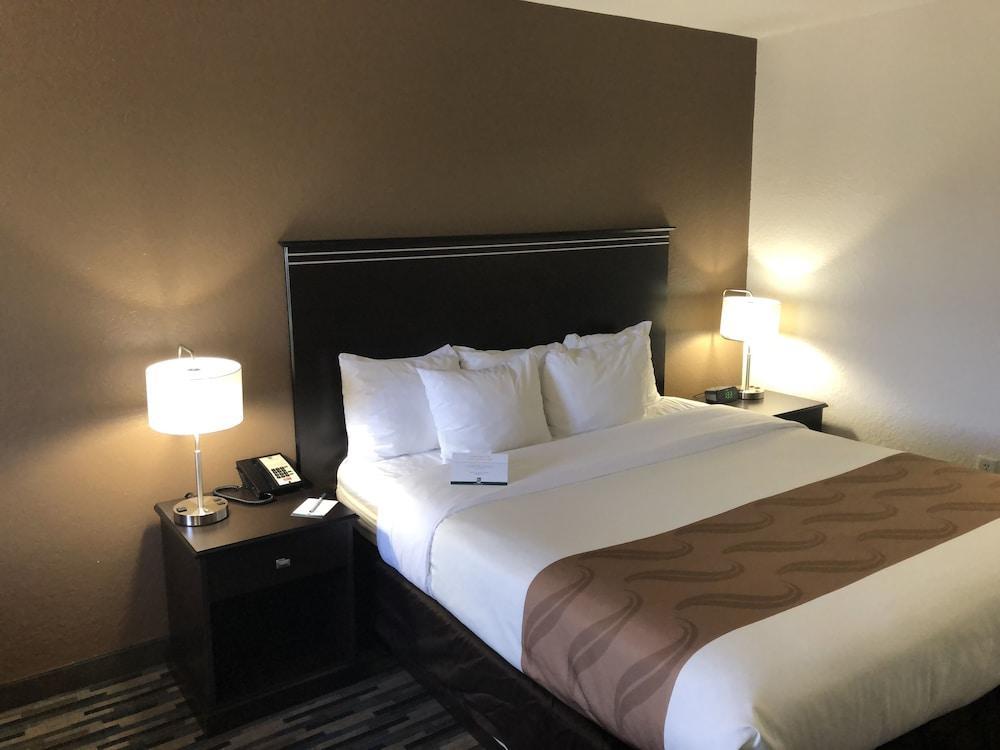 Quality Inn & Suites Denver International Airport Luaran gambar