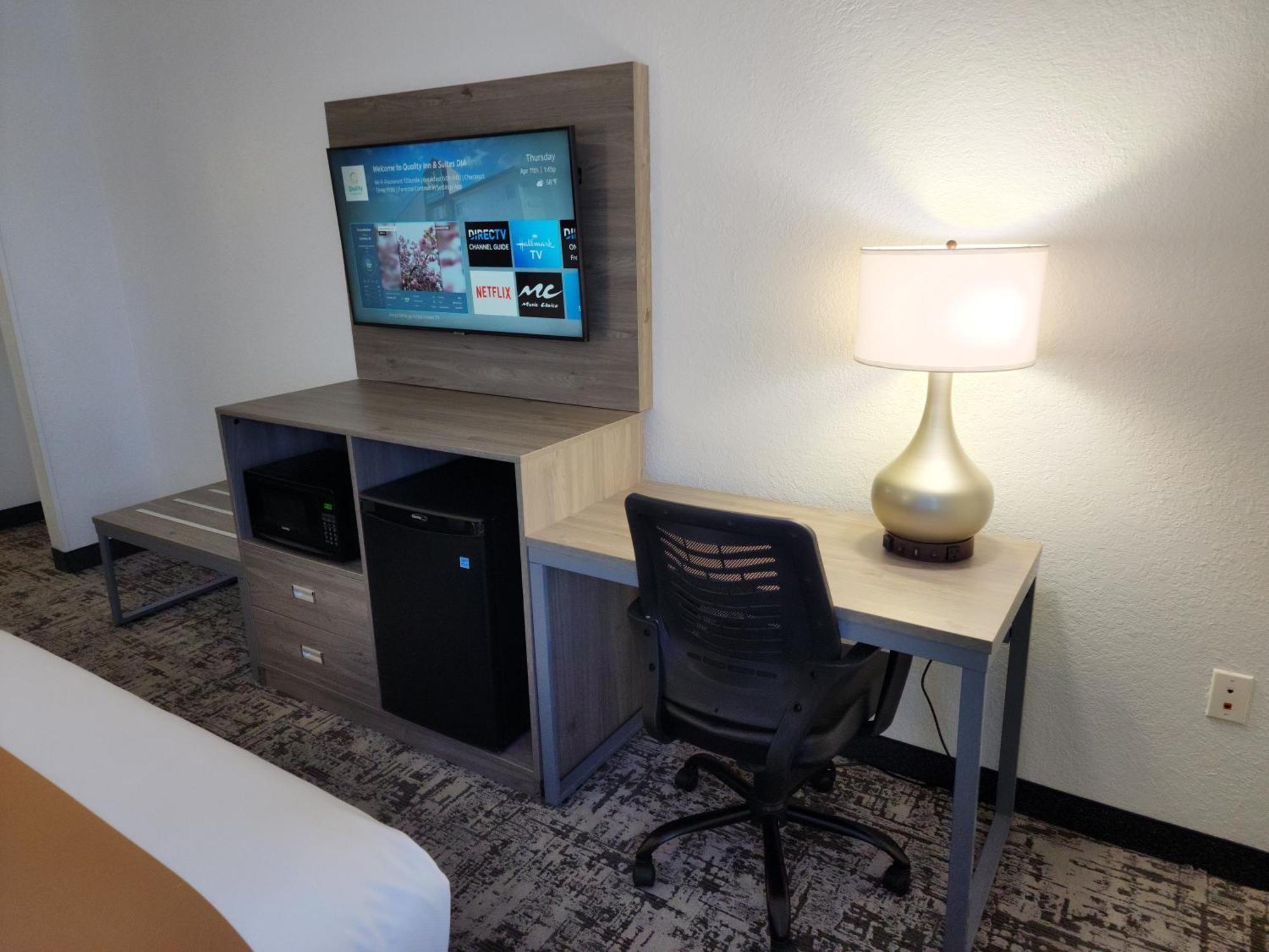 Quality Inn & Suites Denver International Airport Luaran gambar