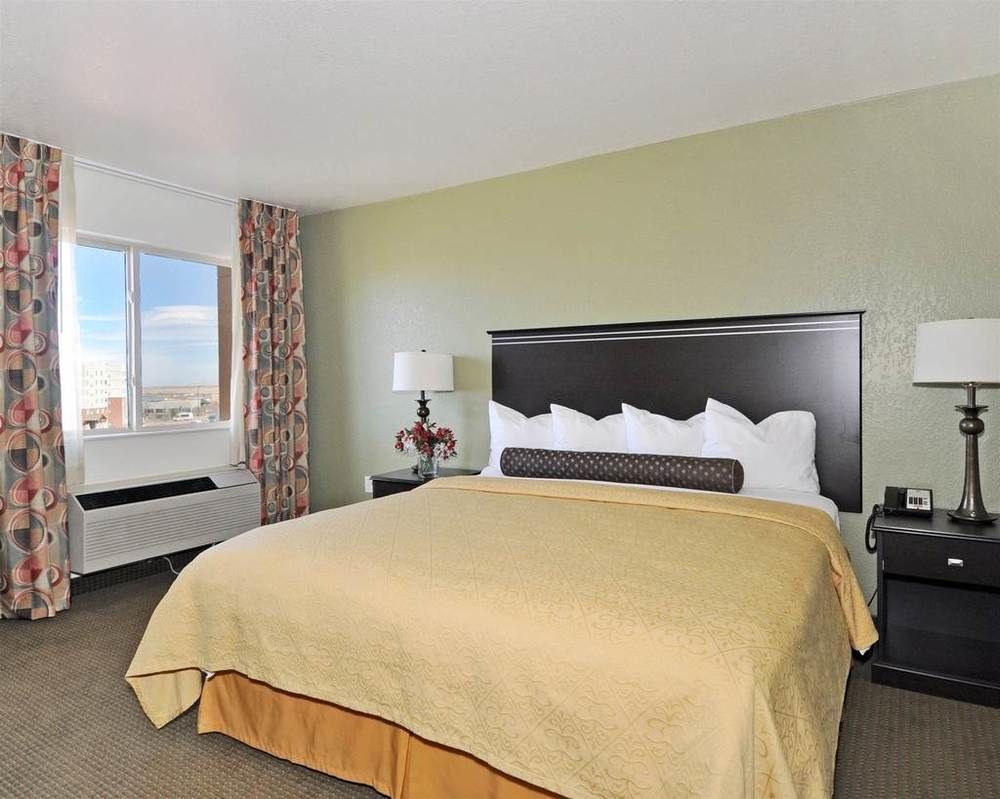 Quality Inn & Suites Denver International Airport Bilik gambar