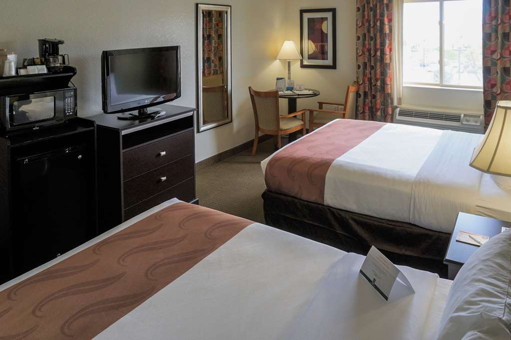 Quality Inn & Suites Denver International Airport Bilik gambar